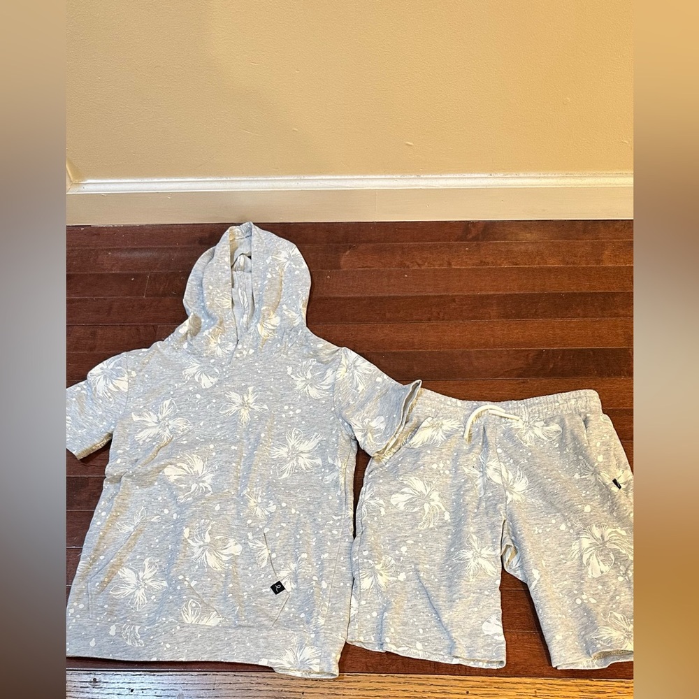 Art Class Heather Gray Kids Short Set with Butterfly Design